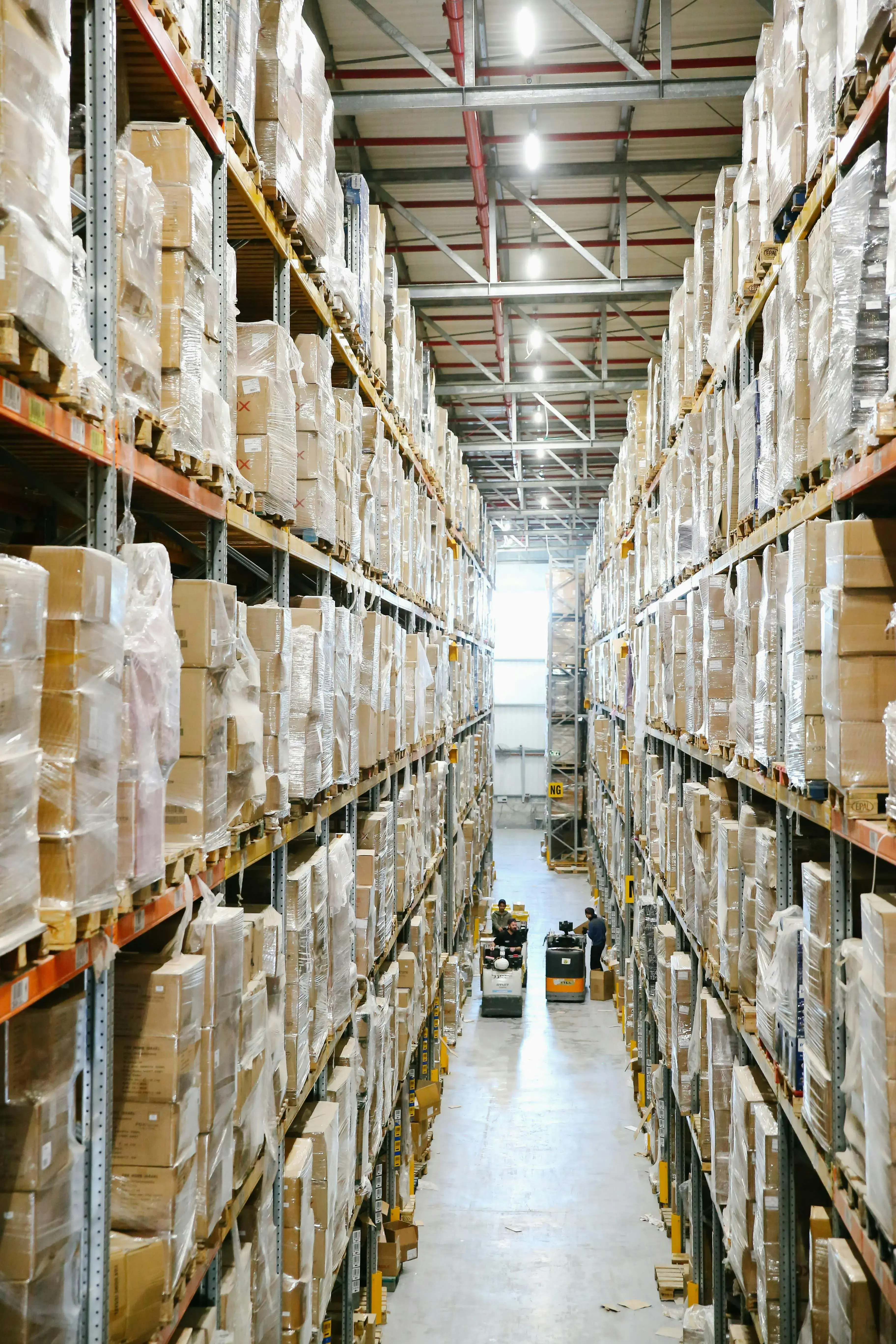 Logistics & Supply Chain Coordination